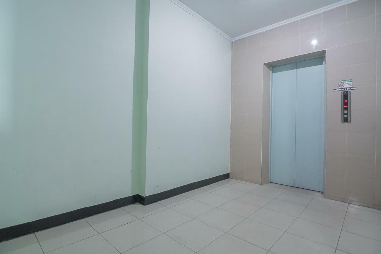 Reddoorz Syariah At Grand Taufiq Tarakan Esterno foto