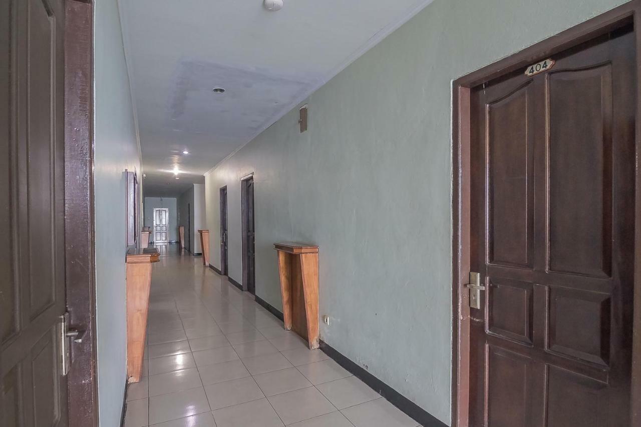 Reddoorz Syariah At Grand Taufiq Tarakan Esterno foto